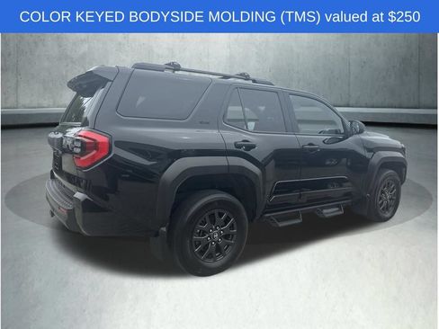 Used 2025 Toyota 4Runner SR5 AWD/4WD image 7