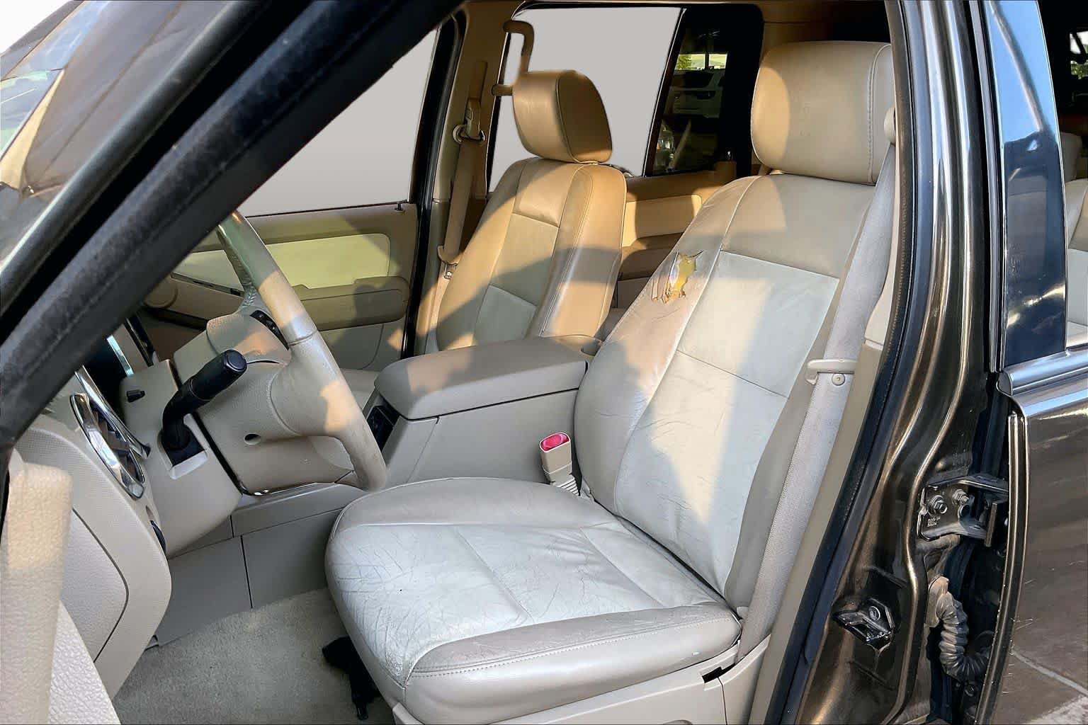 Used 2008 Ford Explorer XLT RWD image 8