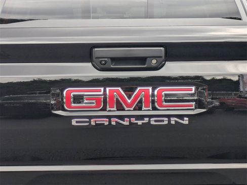 New 2025 GMC Canyon AT4 w/ AT4X Package image 23