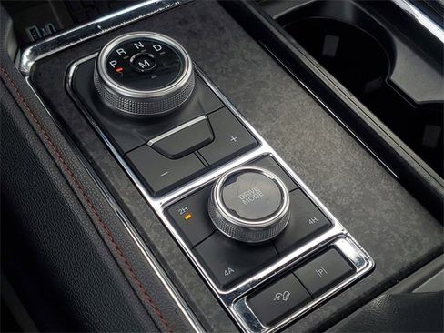 Used 2022 Ford Expedition Max Limited image 30