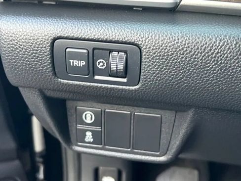 Used 2018 Honda Accord EX-L image 46