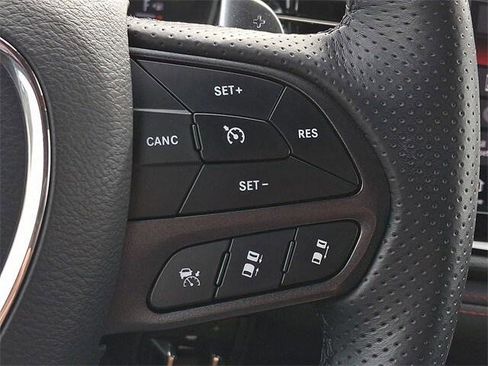 Certified 2023 Dodge Durango GT image 30