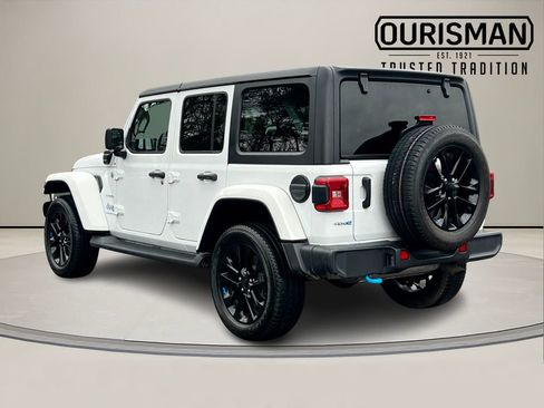 Used 2023 Jeep Wrangler Unlimited Sahara w/ Cold Weather Group image 4