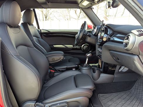 Used 2019 MINI Cooper S w/ Storage Package image 46