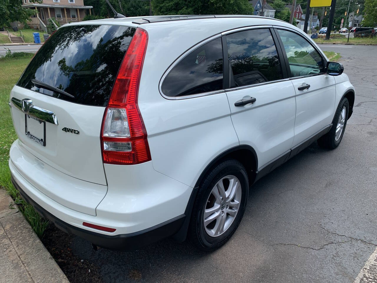 Used 2011 Honda CR-V EX image 3