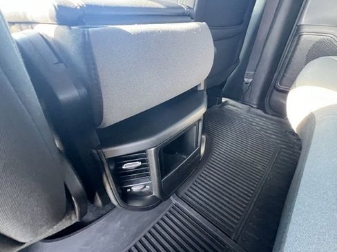 Used 2021 RAM 1500 Big Horn image 25