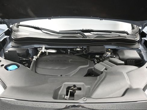 Used 2024 Honda Ridgeline Sport image 32