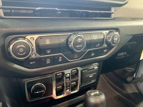 New 2026 Jeep Wrangler Unlimited Sport AWD/4WD image 16