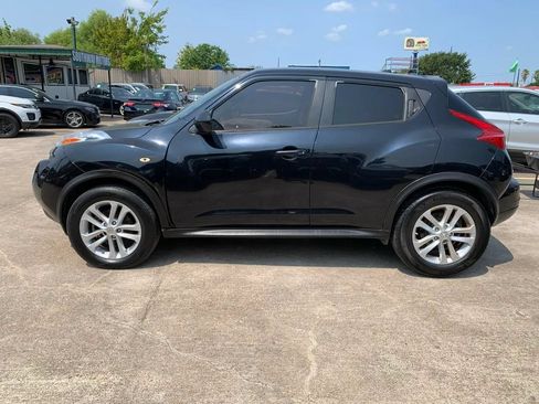 Used 2012 Nissan Juke SV FWD image 9