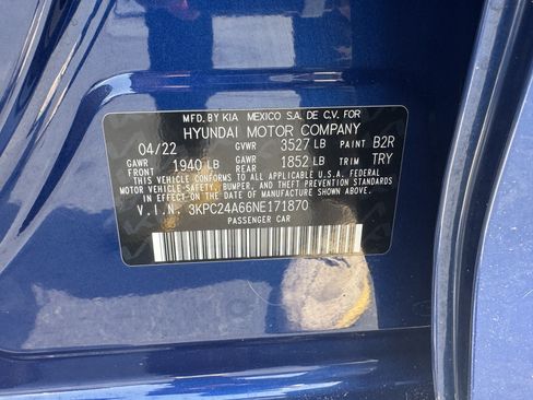 Used 2022 Hyundai Accent SE w/ Cargo Package FWD image 32