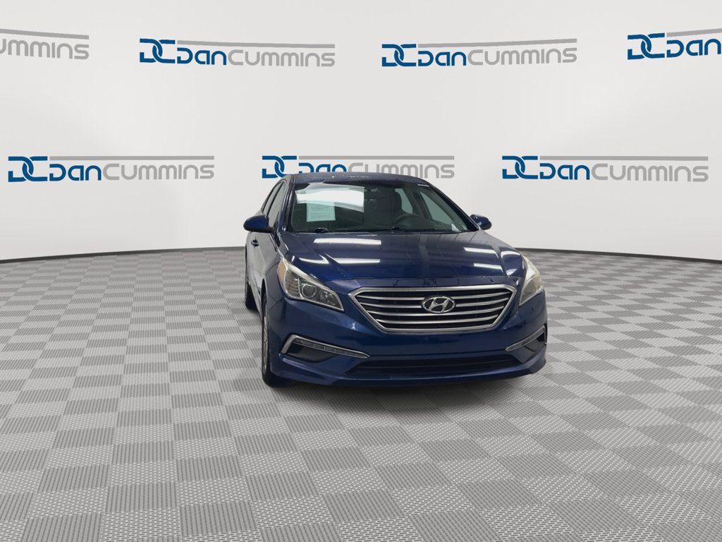 Used 2015 Hyundai Sonata SE FWD image 3
