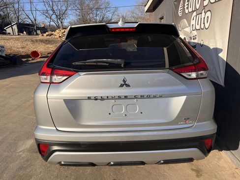 Used 2022 Mitsubishi Eclipse Cross SE image 7