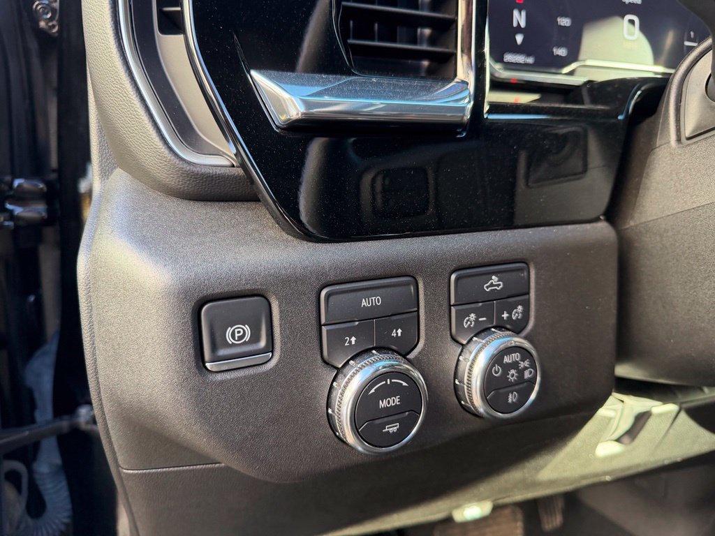 Used 2025 GMC Sierra 1500 Elevation AWD/4WD image 18