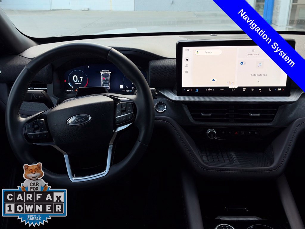 Used 2025 Ford Explorer Platinum RWD image 5