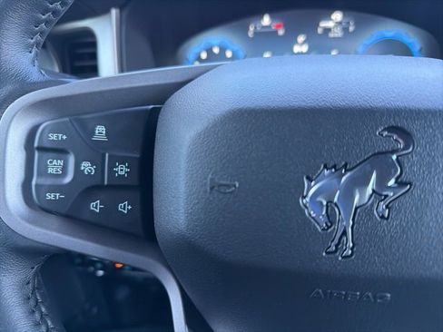 New 2025 Ford Bronco Outer Banks w/ Sasquatch Package image 18