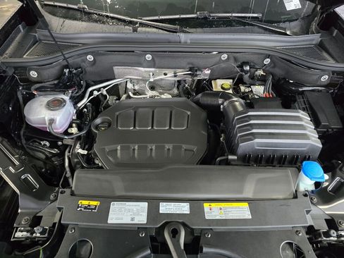 New 2026 Volkswagen Atlas SE image 12