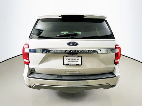 Used 2020 Ford Expedition XLT w/ Equipment Group 202A image 10