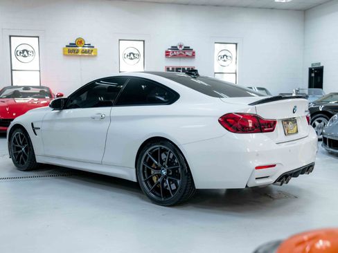 Used 2019 BMW M4 CS w/ Executive Package image 9