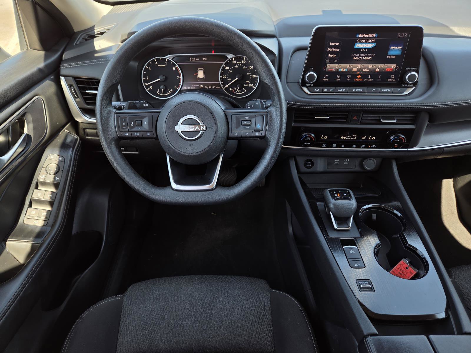 Used 2024 Nissan Rogue SV FWD image 11