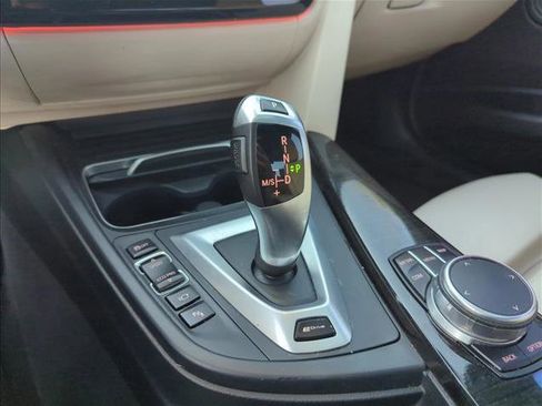 Used 2017 BMW 330e image 10