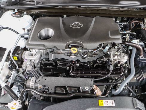 Used 2023 Toyota Camry SE w/ Convenience Package FWD image 28