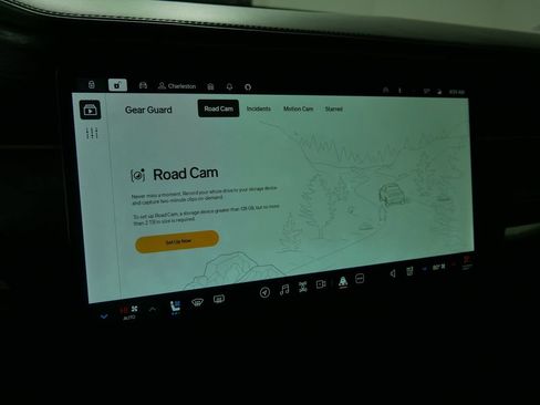 Used 2022 Rivian R1T Adventure AWD/4WD image 36