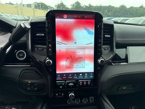 New 2026 RAM 2500 Limited AWD/4WD image 11