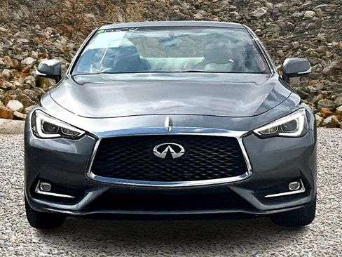 Used 2017 INFINITI Q60 w/ Premium Plus Package 3.0T image 3
