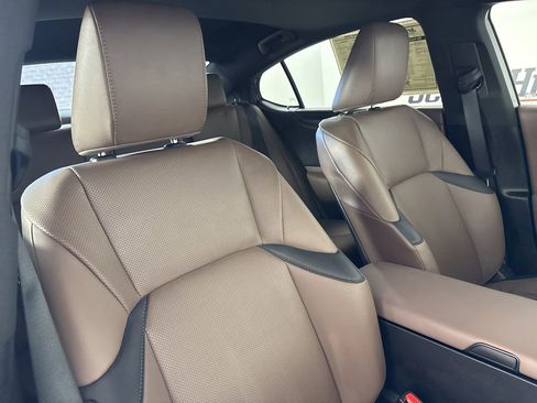 Used 2023 Lexus ES 350 w/ Premium Package image 29
