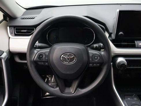 Certified 2025 Toyota RAV4 XLE AWD/4WD image 23