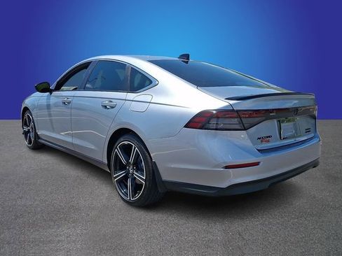 Used 2025 Honda Accord Sport image 6