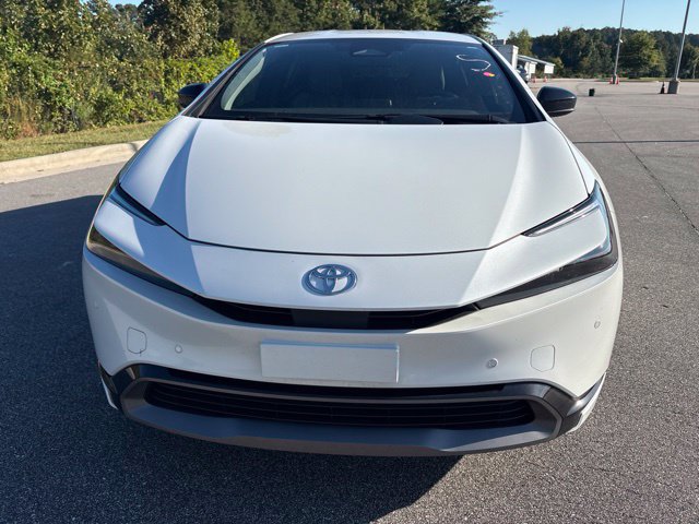 Used 2024 Toyota Prius XLE FWD image 13