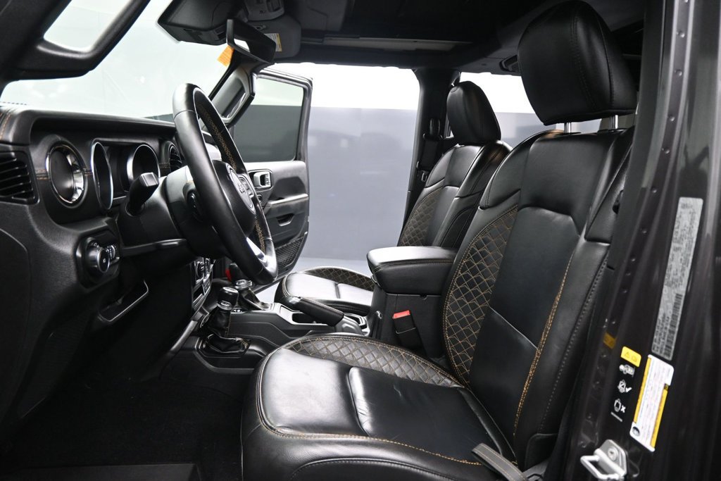 Used 2020 Jeep Wrangler Unlimited Sahara AWD/4WD image 9