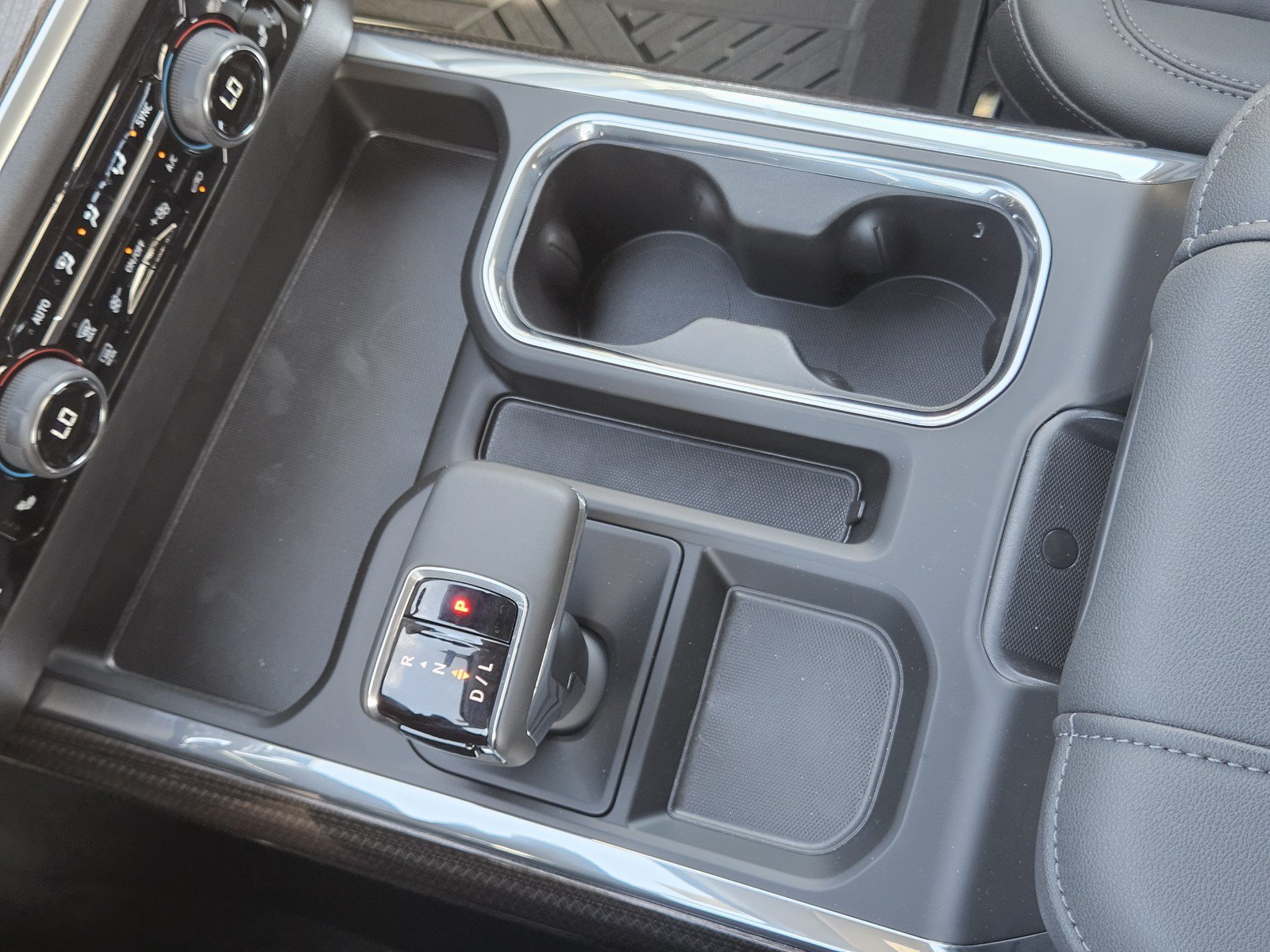 New 2026 Chevrolet Silverado 1500 RST AWD/4WD image 15