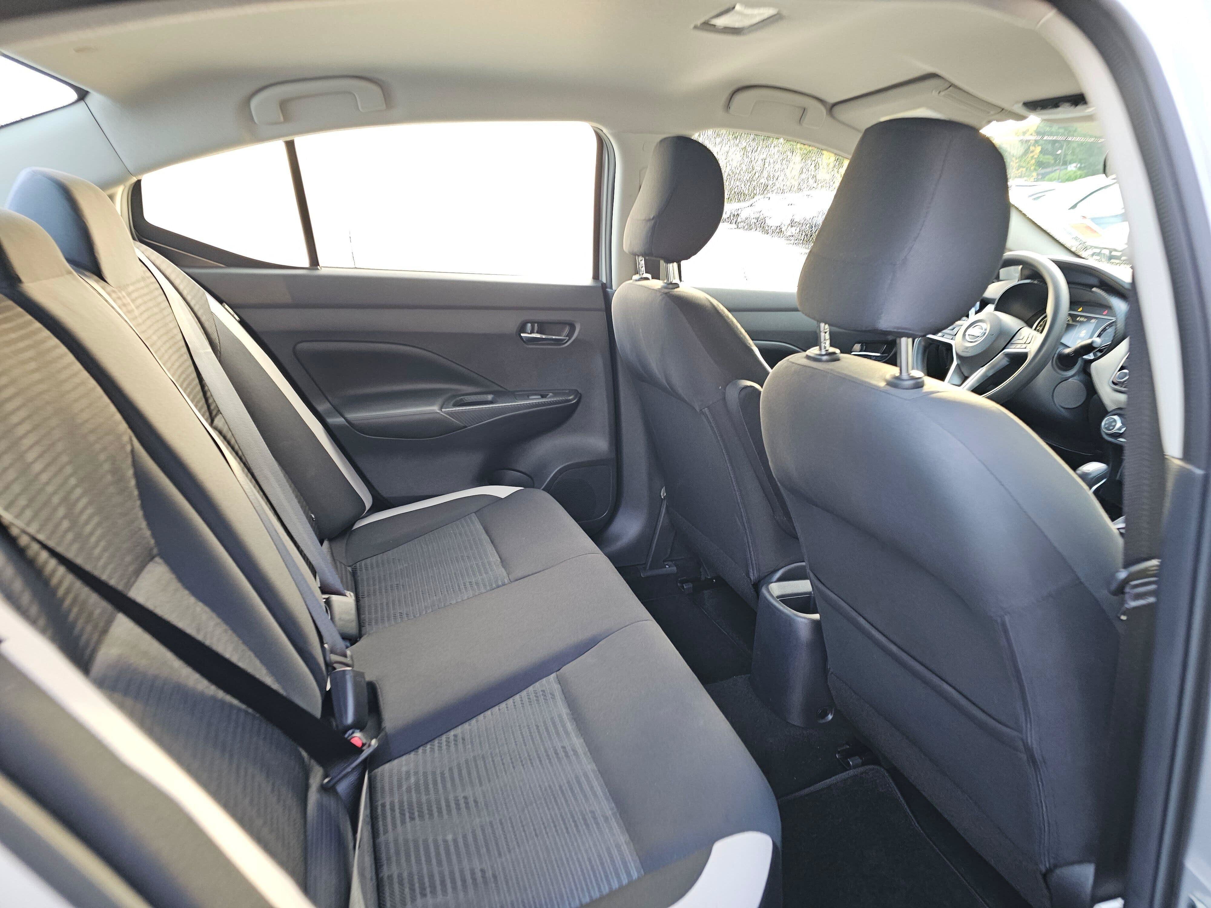 Used 2020 Nissan Versa SV FWD image 14