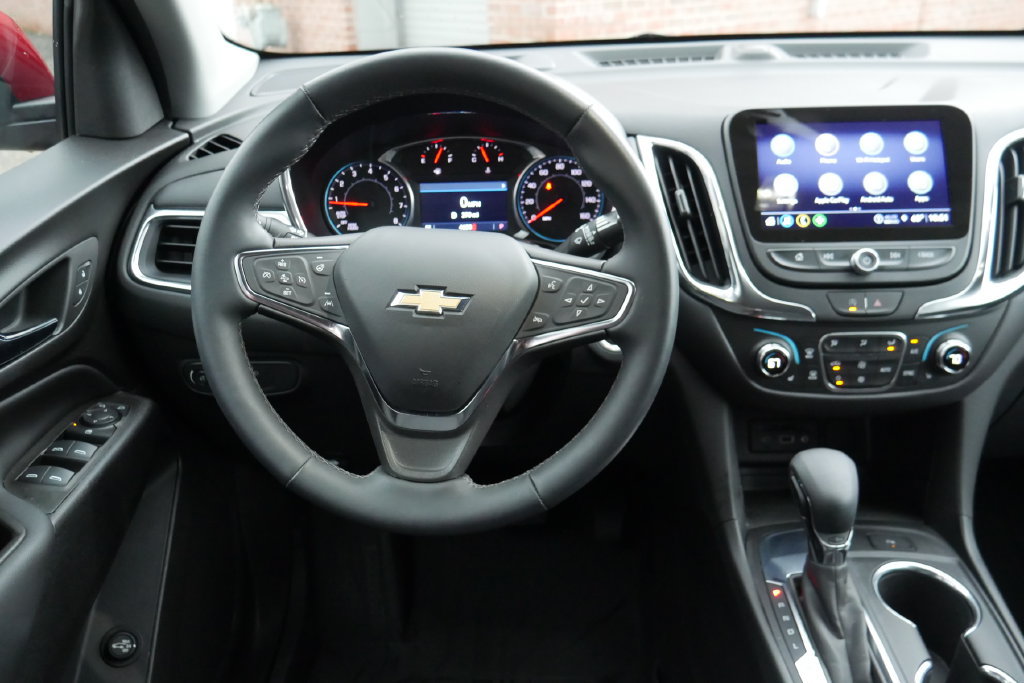 Used 2024 Chevrolet Equinox LT FWD image 16