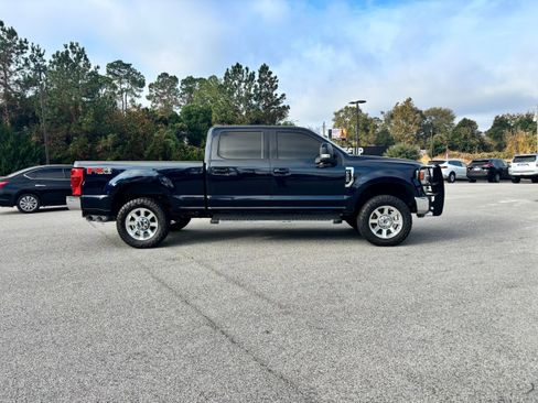 Used 2022 Ford F250 Lariat w/ Lariat Value Package image 4