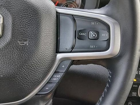 Used 2023 RAM 1500 Big Horn AWD/4WD image 24