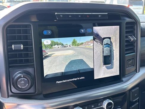 Used 2024 Ford F150 Lariat AWD/4WD image 32