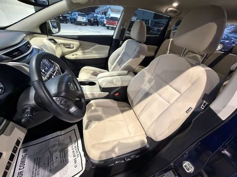Used 2020 Nissan Murano SV image 9