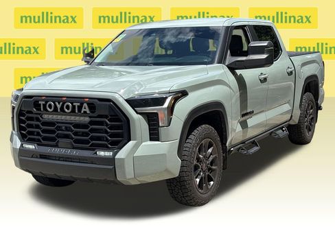 Used 2024 Toyota Tundra SR5 w/ SR5 Premium Package AWD/4WD image 12