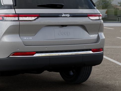 New 2026 Jeep Grand Cherokee Limited AWD/4WD image 39
