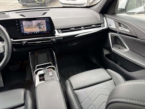 Certified 2025 BMW X1 xDrive28i w/ Premium Package image 33