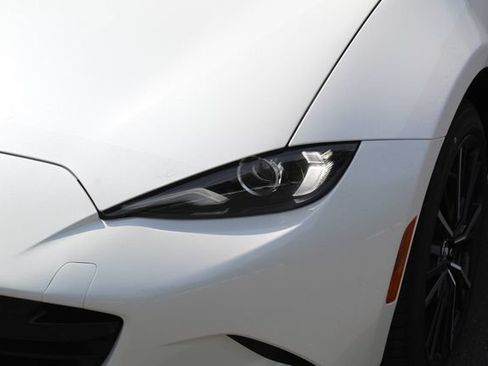 New 2026 MAZDA MX-5 Miata RF Grand Touring w/ Weather Package RWD image 9