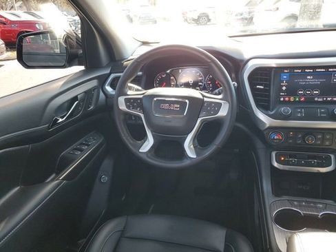 Used 2022 GMC Acadia SLT w/ Elevation Edition image 12