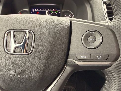 Used 2025 Honda Passport EX-L image 15