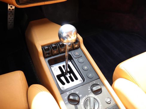 Used 1997 Ferrari F355 Berlinetta image 17