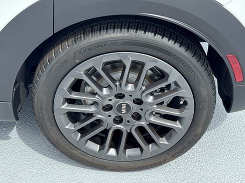 New 2026 MINI Cooper S FWD image 25