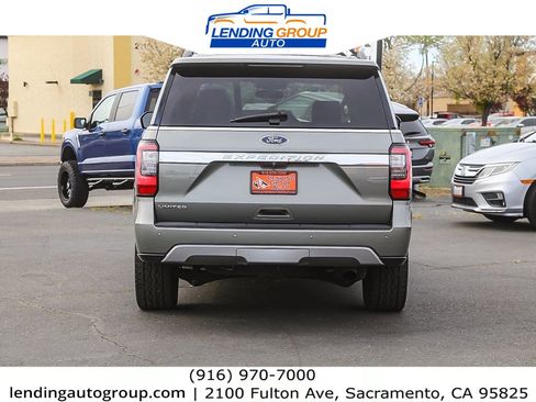 Used 2019 Ford Expedition Limited w/ Special Edition Package image 3