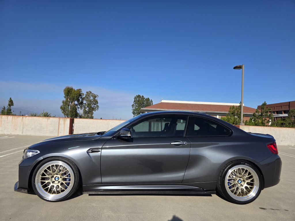 Used 2017 BMW M2 RWD image 9